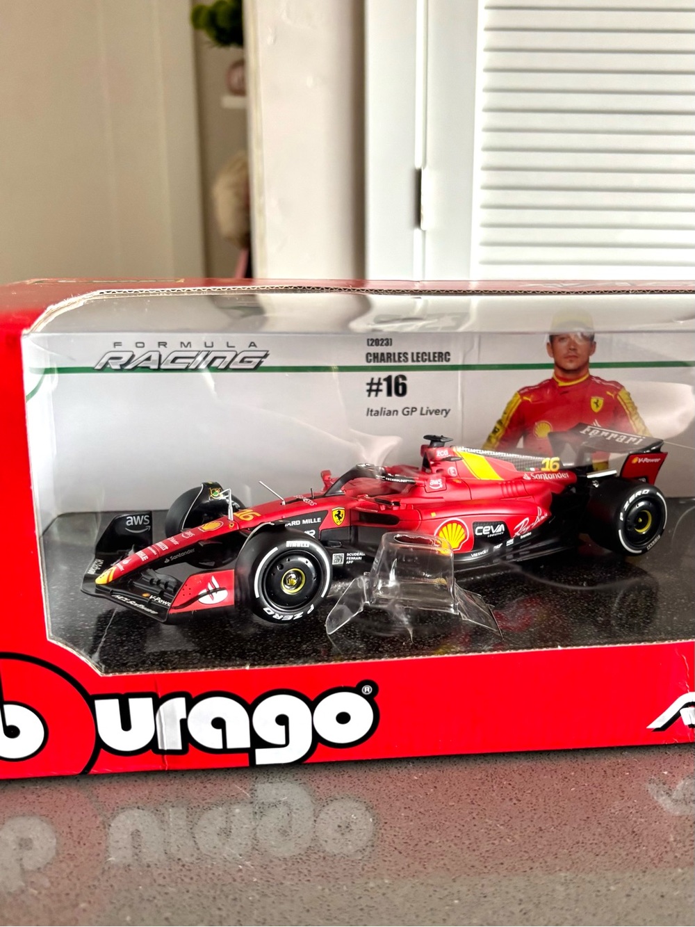 Burago Ferrari SF23 formula 1 racing